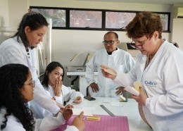 Após 15 anos, curso de capacitação em restauro e conservação de documentos em suporte de papel é retomado no Maranhão